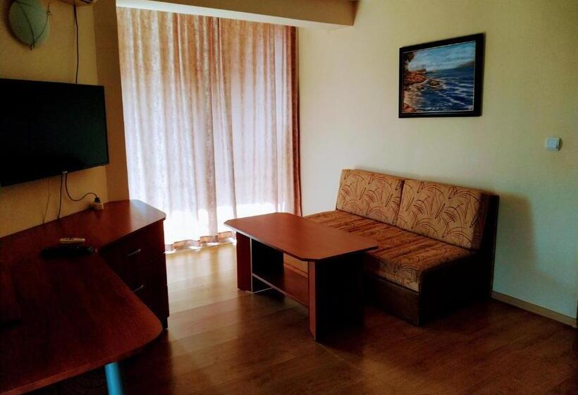 Studio Standard Widok Morze, стаи лилия 18