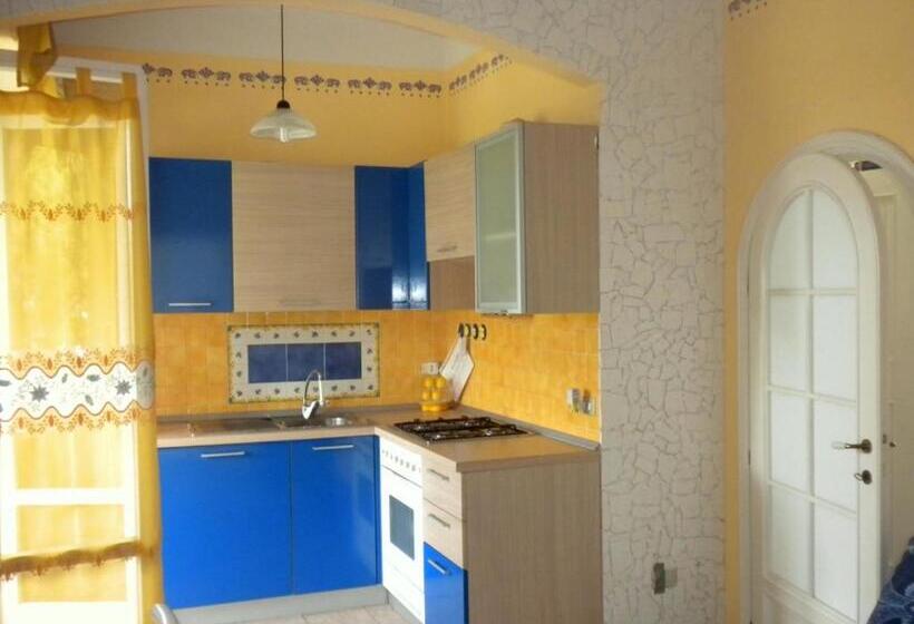 آپارتمان 1 خوابه, Casa Vacanza Con Accesso Diretto In Spiaggia
