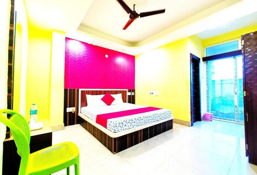 Номер Deluxe, Sashi Puri   Near Golden Sea Beach And Temple Fully Air Conditioned Hotel With Parking Facility, Bes