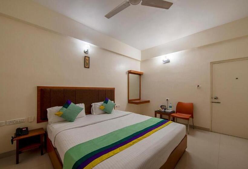 Номер Стандарт, Treebo Sam Residency