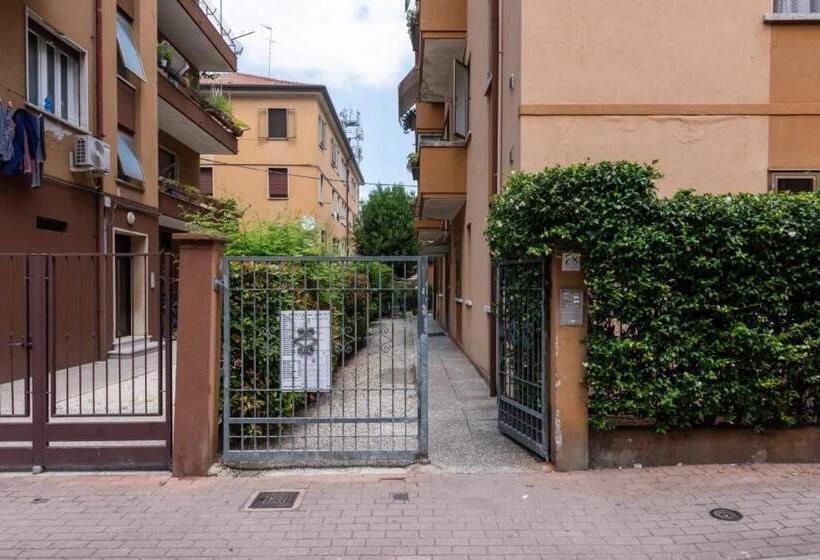 اتاق استاندارد با بالکن, Mahdi Venice Apartment