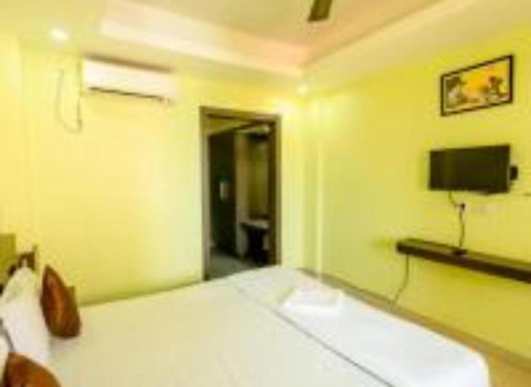 Номер Deluxe Кровать Кинг, Deep Gangainn Puri   Side Sea View Hotel Lift Wifi Facilities  By Morservices