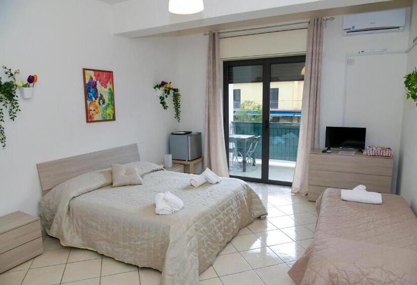 Quarto Triplo Estandar, B&b Damiani