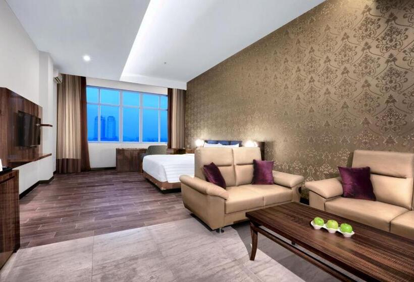 주니어 스위트, Favehotel S. Parman Medan