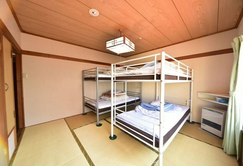 Четырехместный Номер Стандарт, Sakanoue Kaikan