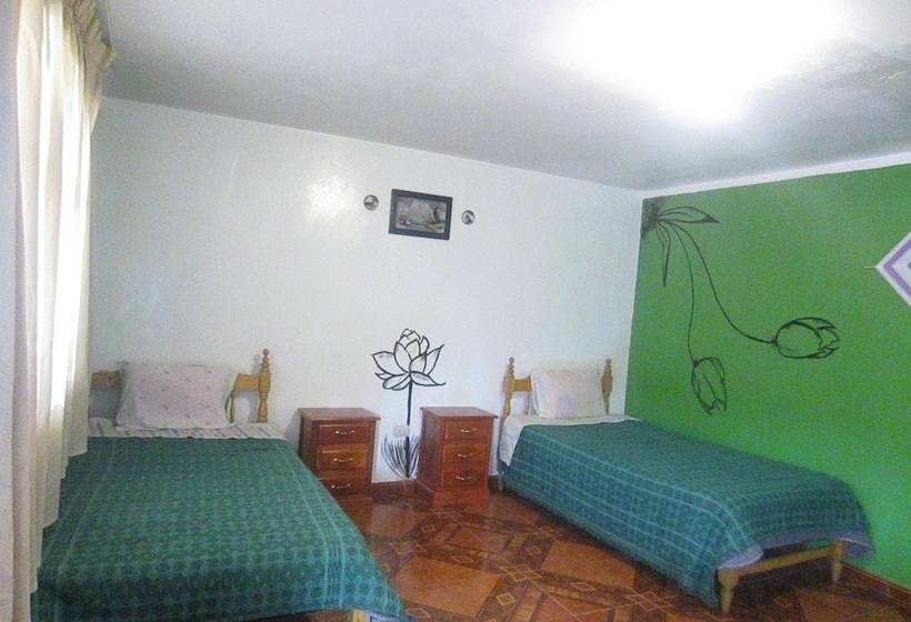 اتاق استاندارد سه نفره, Huaraz Colonial