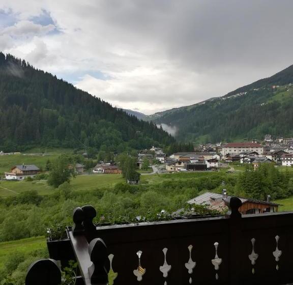 Четырехместный Номер Стандарт, Albergo Krissin