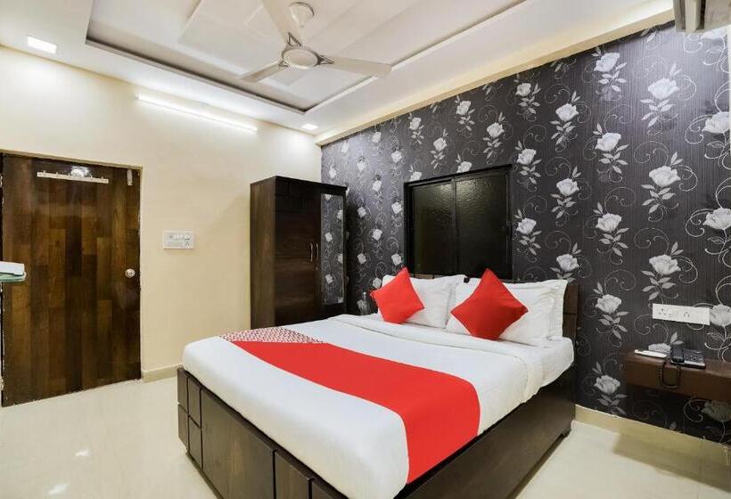 标准间, Oyo Hotel Sunrise
