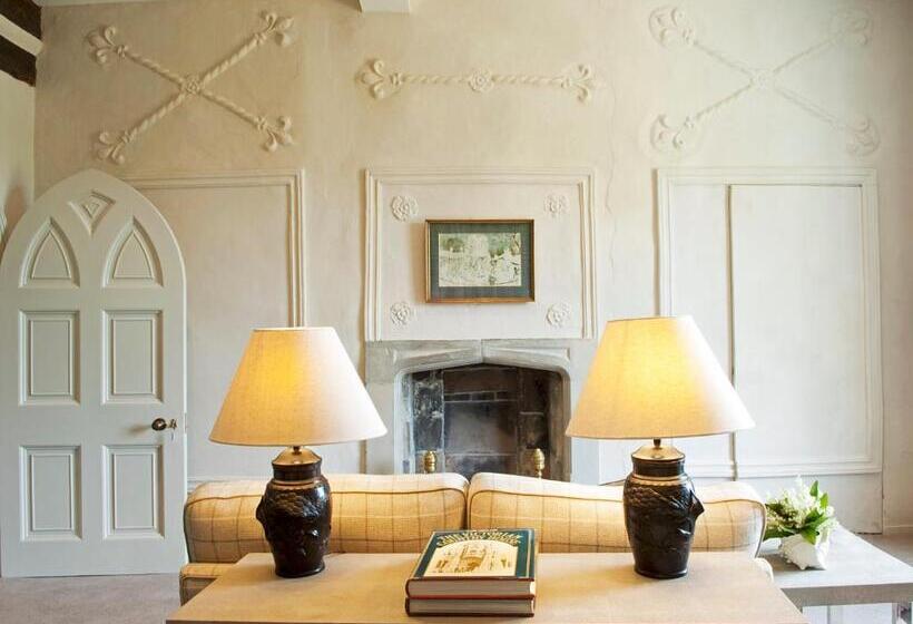 高级园景房, The North Wing   Combermere Abbey