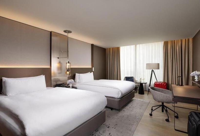 اتاق کلاب, Intercontinental   Ljubljana, An Ihg