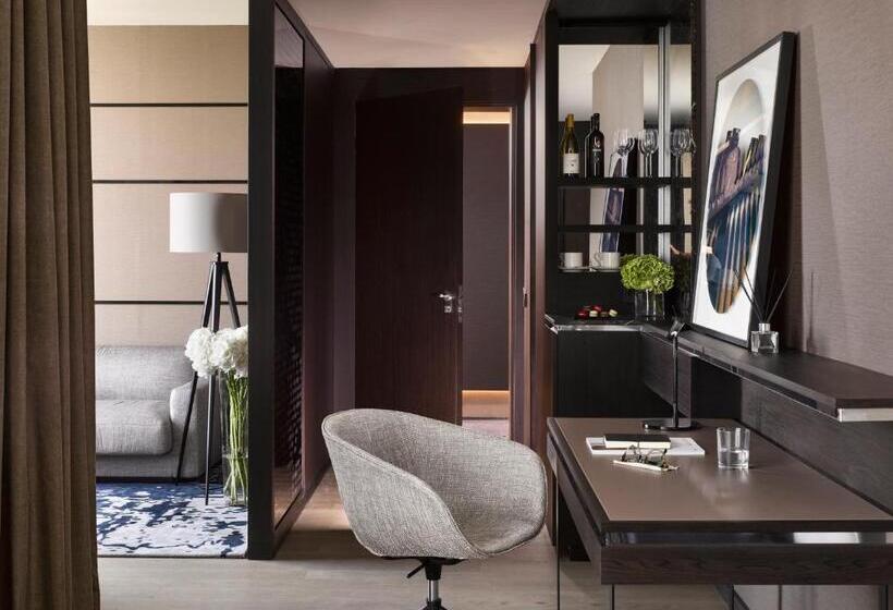 سوییت جونیور, Intercontinental   Ljubljana, An Ihg