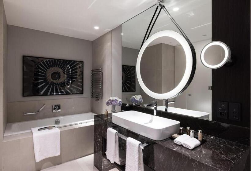 سوییت جونیور, Intercontinental   Ljubljana, An Ihg