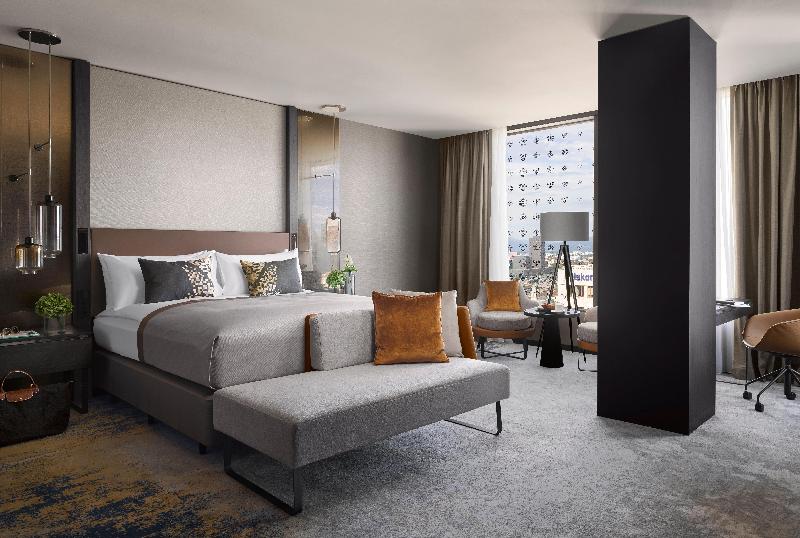 اتاق لوکس با تخت بزرگ, Intercontinental   Ljubljana, An Ihg