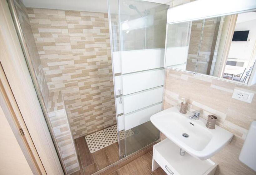 家庭间, B&b Villaggio Regina