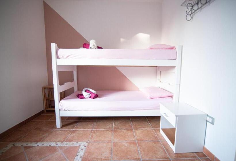带2个卧室的别墅, B&b Villaggio Regina