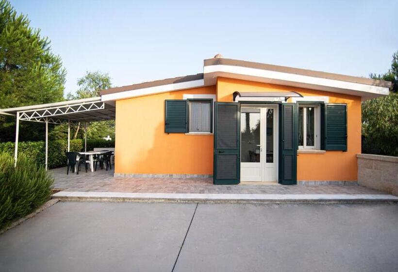 带1个卧室的别墅, B&b Villaggio Regina