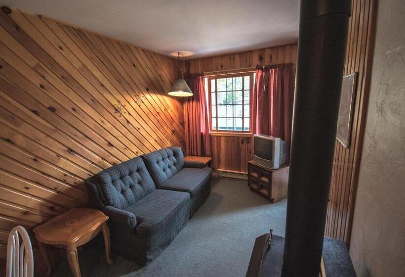 샬레, High Falls Bay Cottages, Camping & Waterpark
