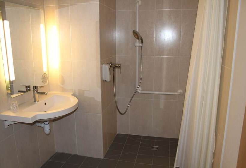 Номер Стандарт Адаптированный для Инвалидов, B&b Hotel Valence Tgv Romans