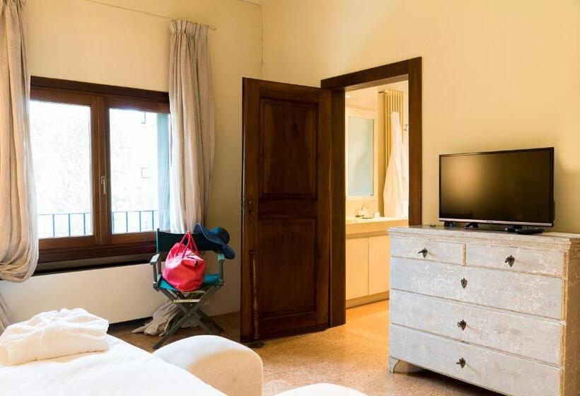 سوییت لوکس, La Barchessa Di Villa Pisani