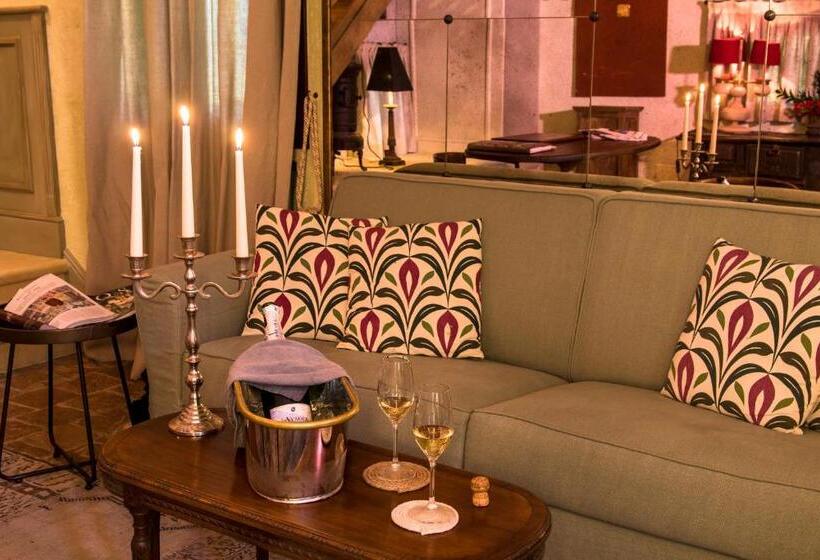 سوئیت با تخت بزرگ, La Barchessa Di Villa Pisani