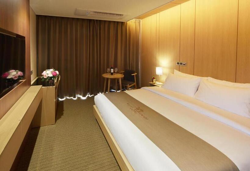 Номер Deluxe, Royal Emporium Incheon Airport