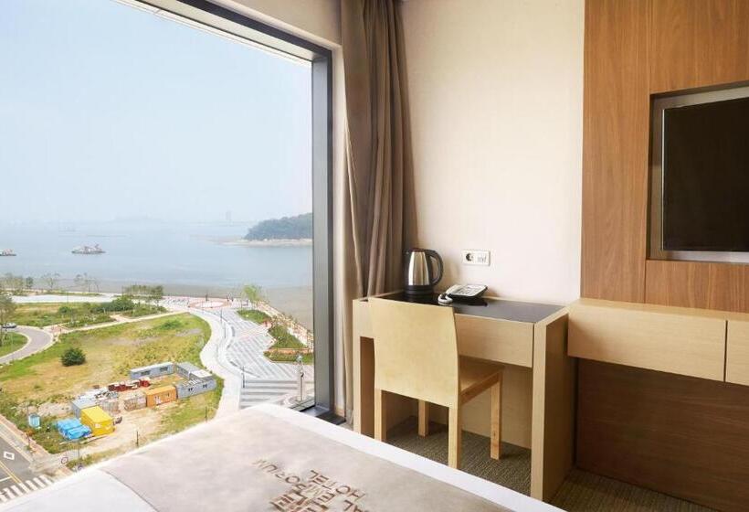 Номер Премиум, Royal Emporium Incheon Airport