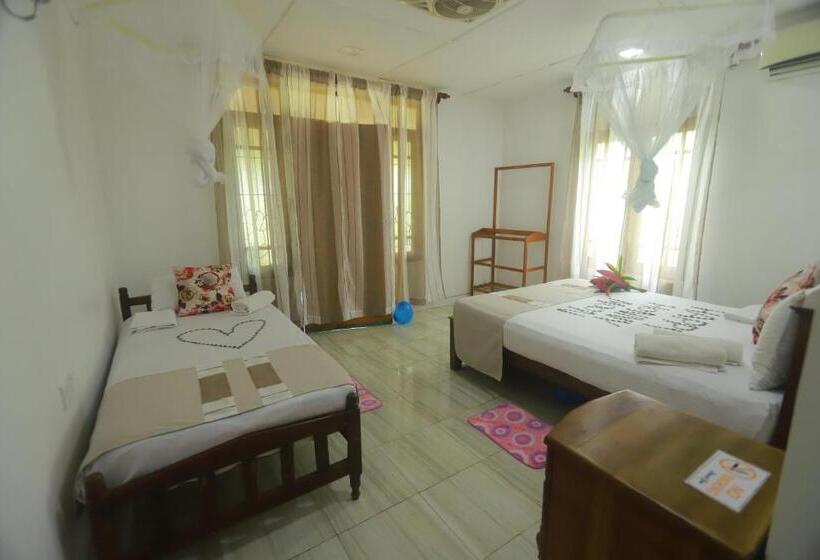 豪华三人间, Sigiriya Pikaso Homestay