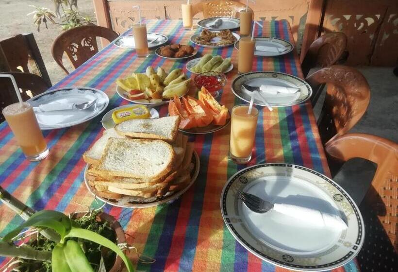 豪华家庭房间, Sigiriya Pikaso Homestay