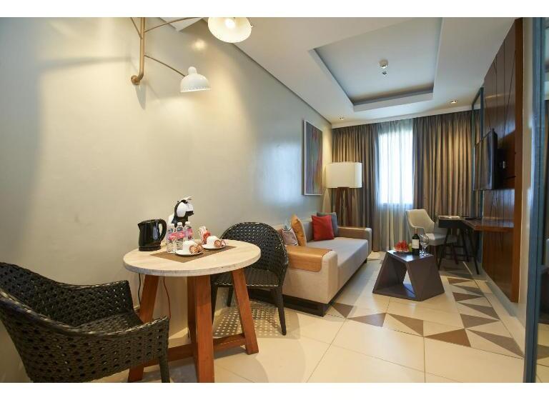 스위트, Summit Galleria Cebu