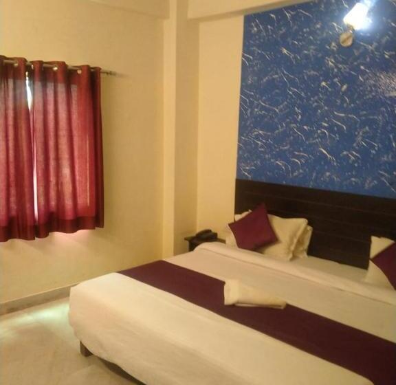 패밀리 룸, Ganpati Guest House