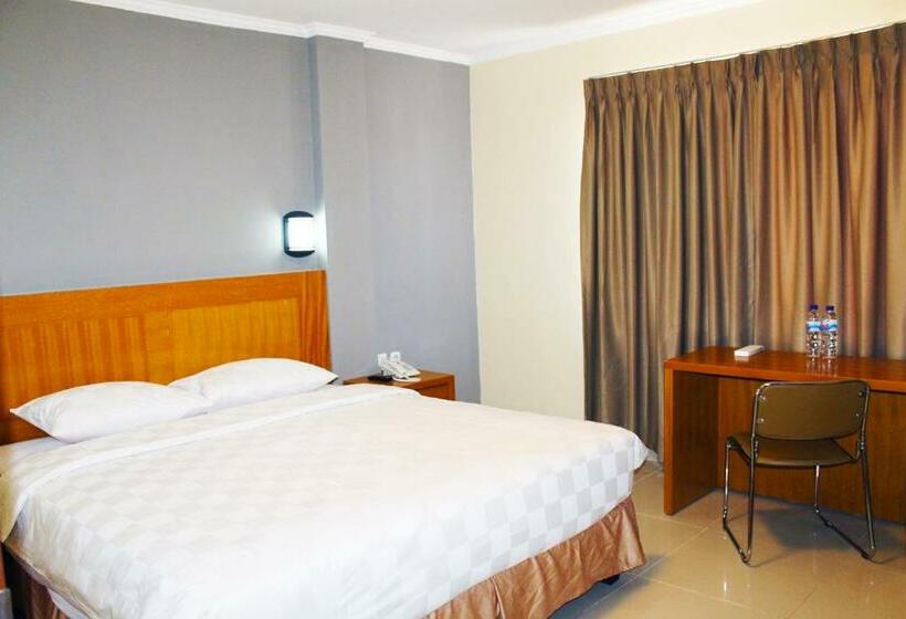 수피리어 룸, Maleosan Inn Manado