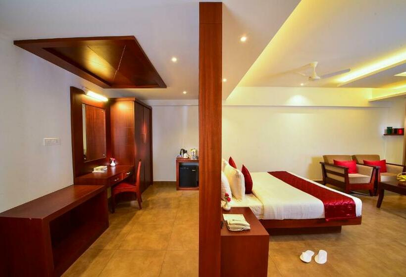 스탠다드 룸 킹사이즈 침대, Lake Canopy Alleppey