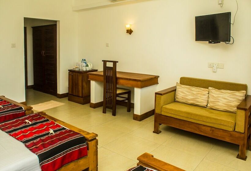 Quarto Deluxe Vista Mar com Sacada, Serendib Beach