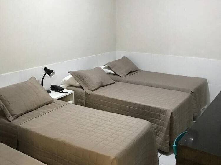 4인용 스탠다드 룸, Suites Residence