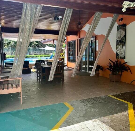 Апартаменты 3 Спальни, Villas Verdes