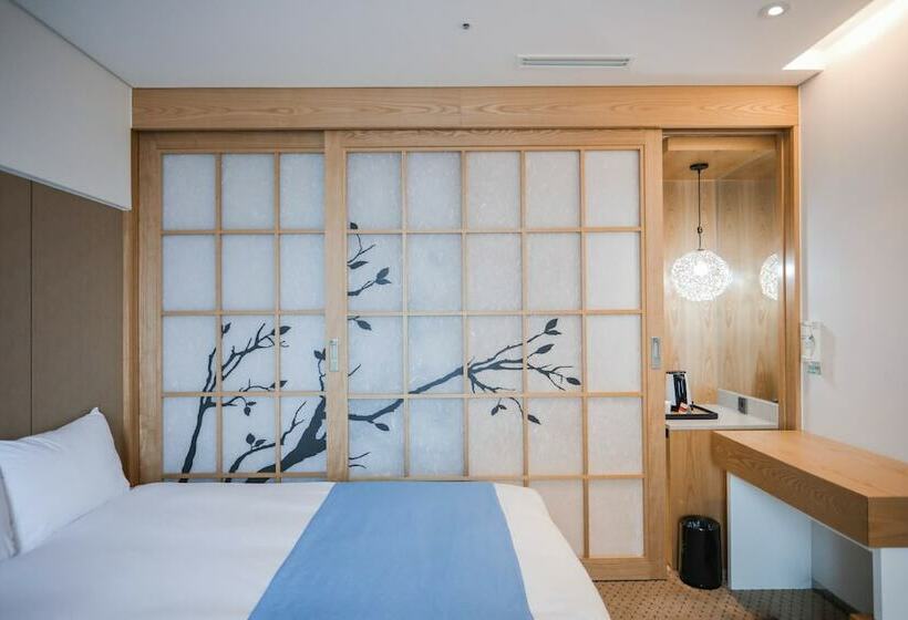 디럭스 룸 산전망, Whistlelark Jeju