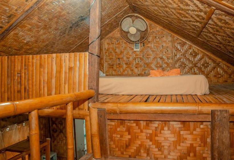 سوئیت جونیور خانوادگی, Island Tiki Paradise Resort