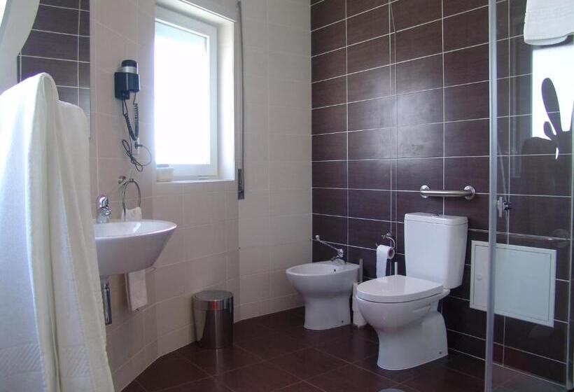 اتاق سوپریور, Aveiro Rossio Lodge