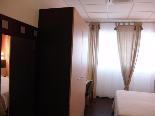اتاق استاندارد, Milano