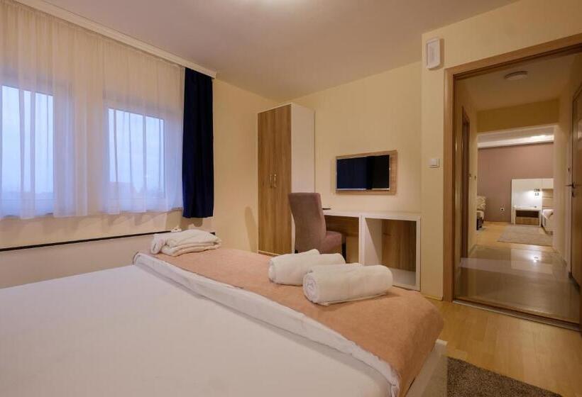 آپارتمان سوپریور 1 خوابه, Airport Hotel Garni