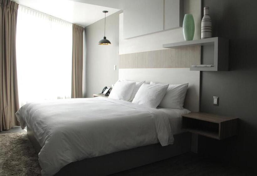 エクゼクティブスイート, Esduma Hk Hotel Pachuca