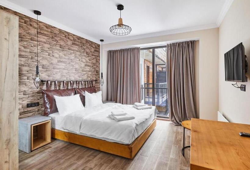اتاق استاندارد با بالکن, Gudauri Loft