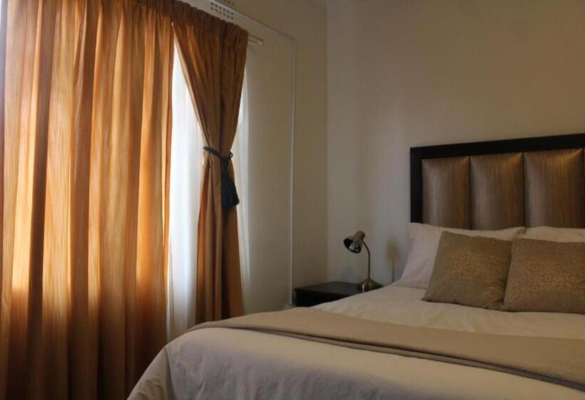 اتاق لوکس, Strand Meadows B&b