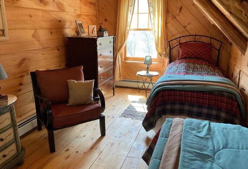 Номер Стандарт, Lodge Solange