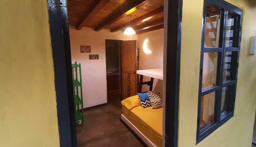 اتاق استاندارد, Casa Naranja