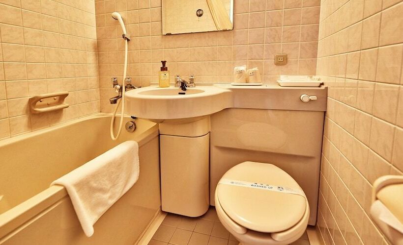 Номер Стандарт, Sports Lodge Itoman