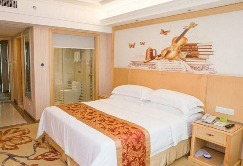 Номер Deluxe, Vienna Classic Hotel Qingyuan Taihe Ancient Cave Scenic Area