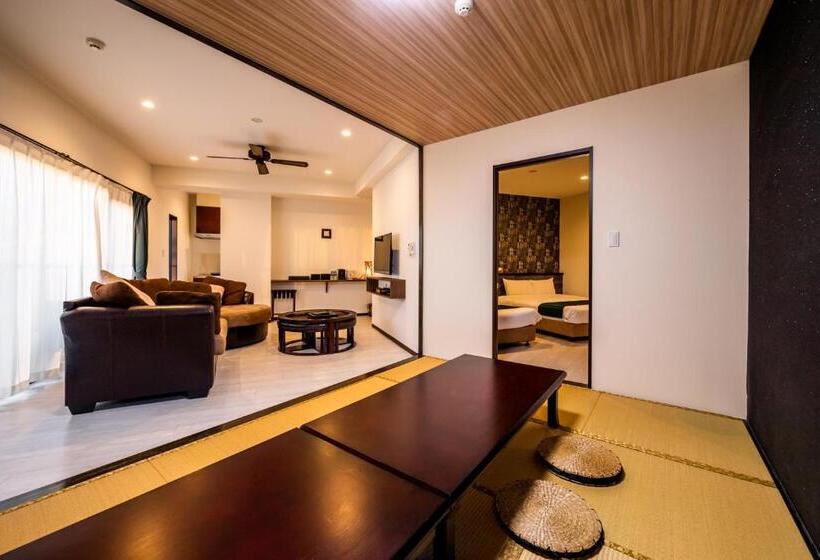 Номер Deluxe Вид на Море, The Peridot Smart Hotel Tancha Ward