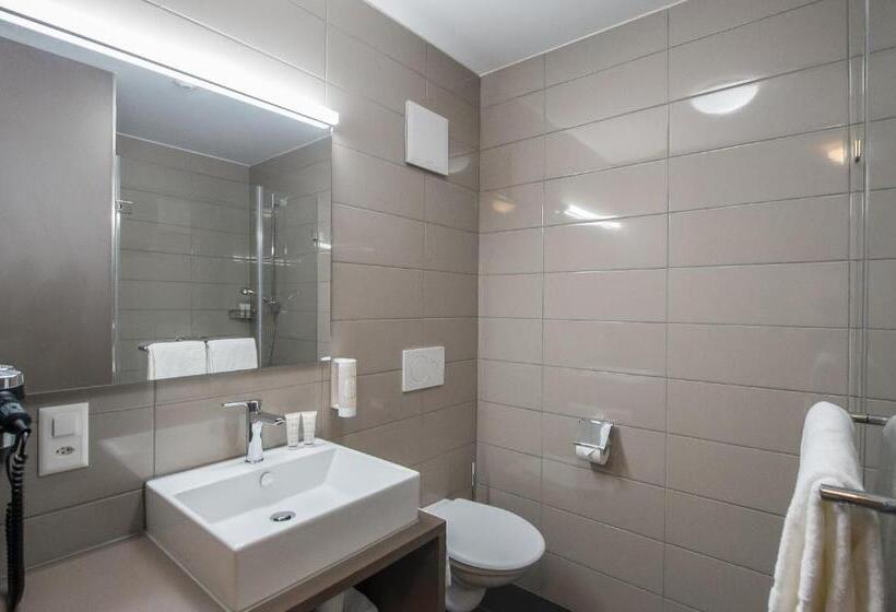 스탠다드 발코니 룸, Aparthotel Baden