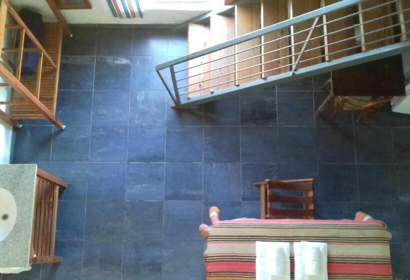 Quarto Familiar, La Cautiva De Ramirez